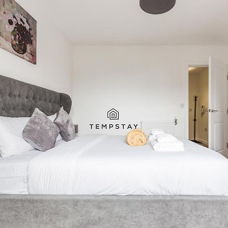 Modern Private Apartment -Balcony-Tube Station Лондон Экстерьер фото